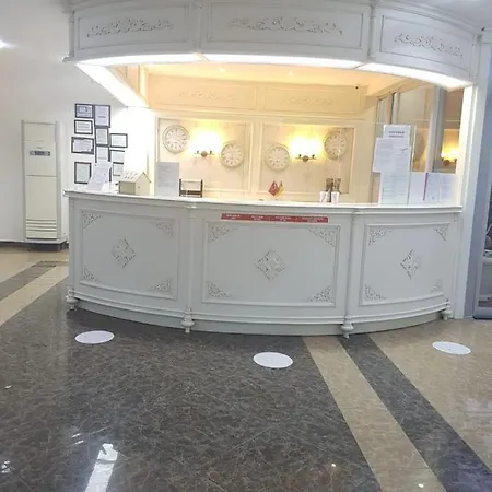 Hotell Grand Atilla