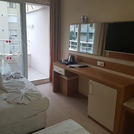 Grand Atilla 4* 阿拉尼亚